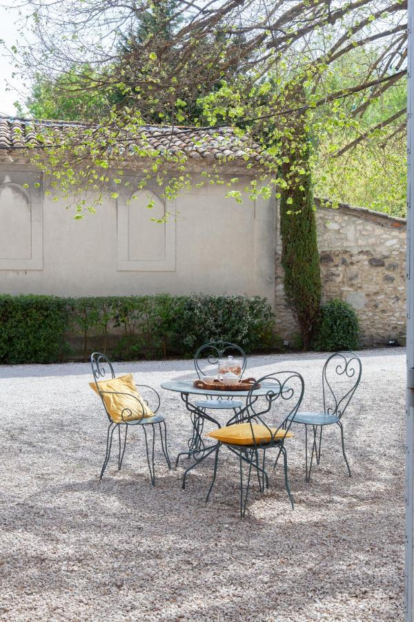 布兰奇芙蓉酒店 Châteauneuf-de-Gadagne 外观 照片